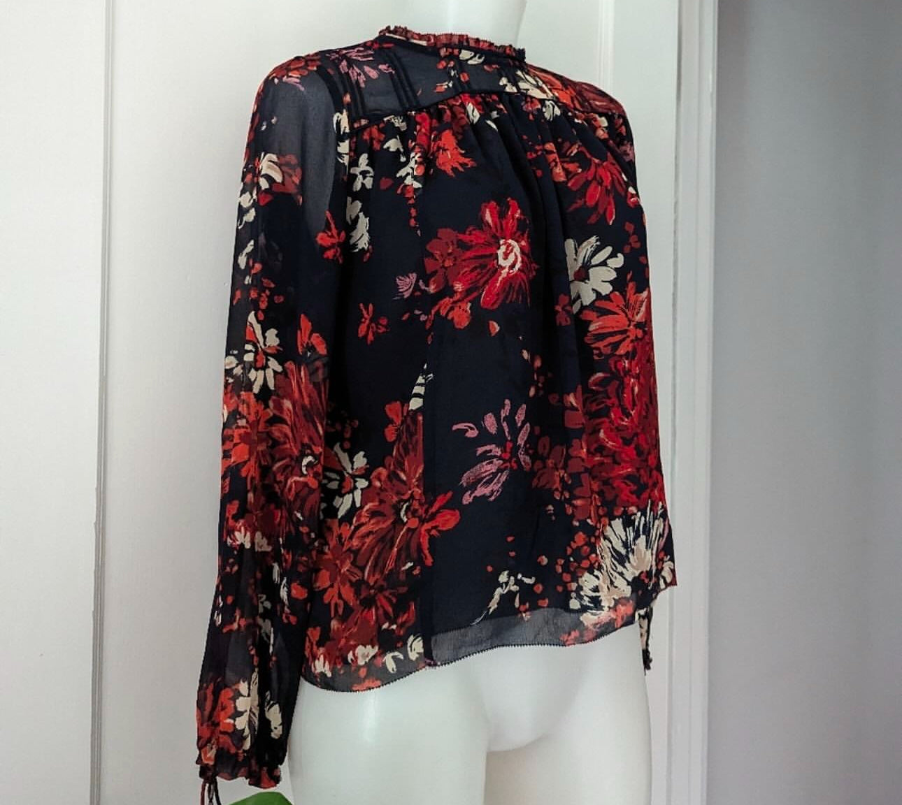 ARITZIA FLORAL BLOUSE