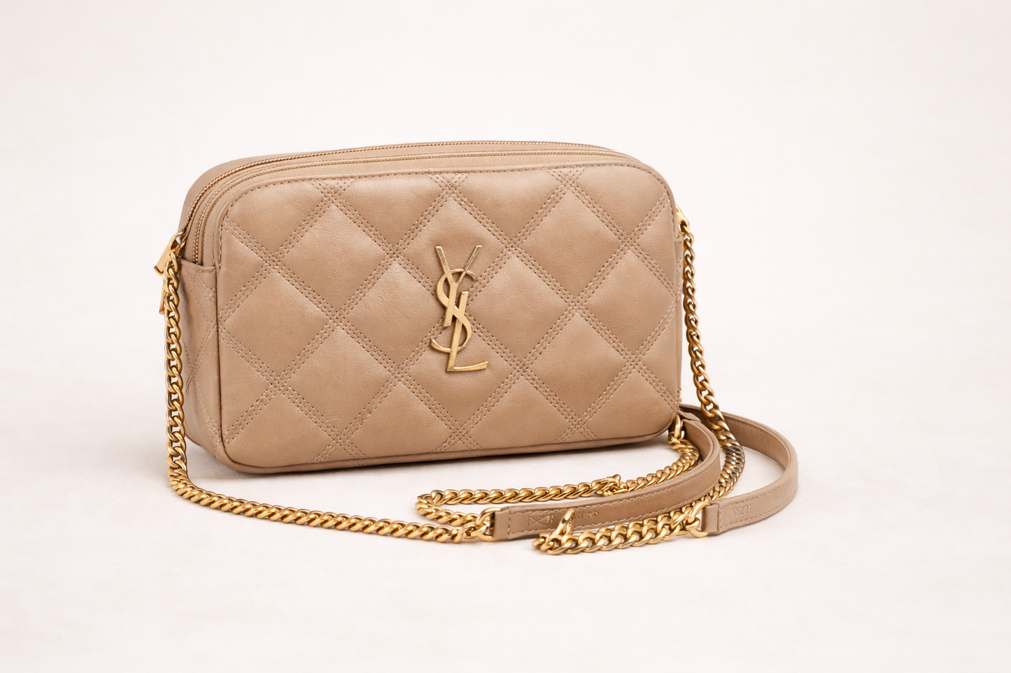 SAINT LAURENT BECKY DOUBLE ZIP CAMERA BAG – BEIGE QUILTED LEATHER