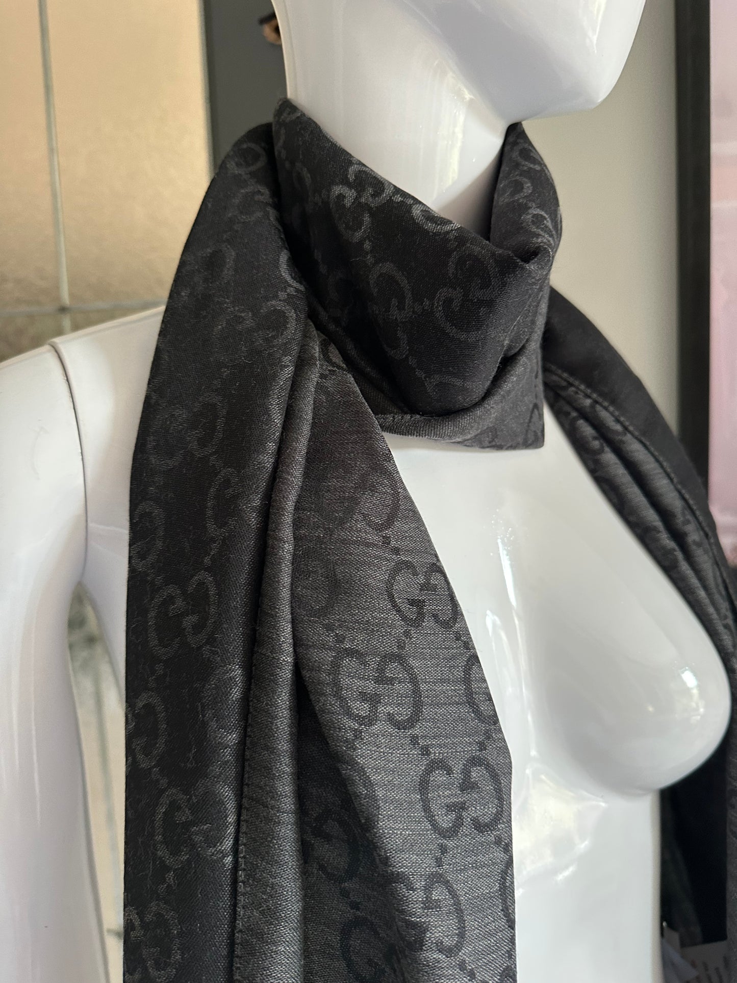 Gucci Charcoal GG Jacquard Wool Scarf – New with Tags