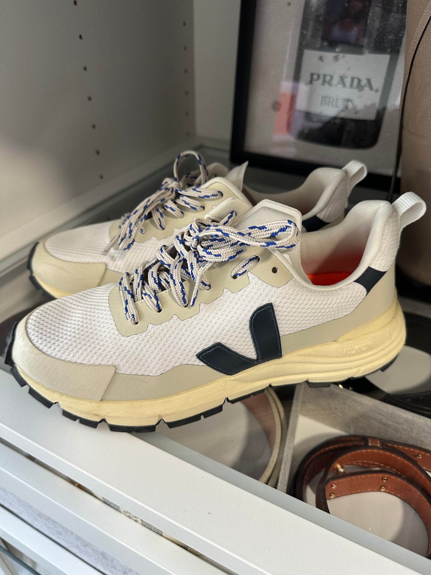 VEJA Dekkan Alveomesh Sneakers 7.5