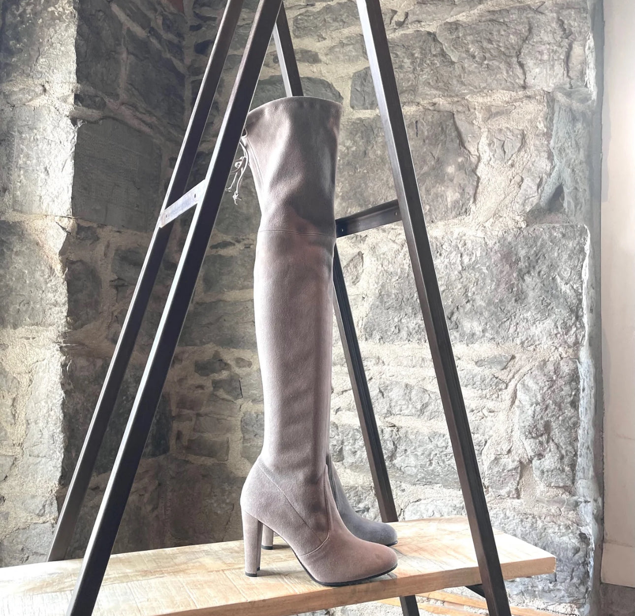 Stuart Weitzman Boots 8.5
