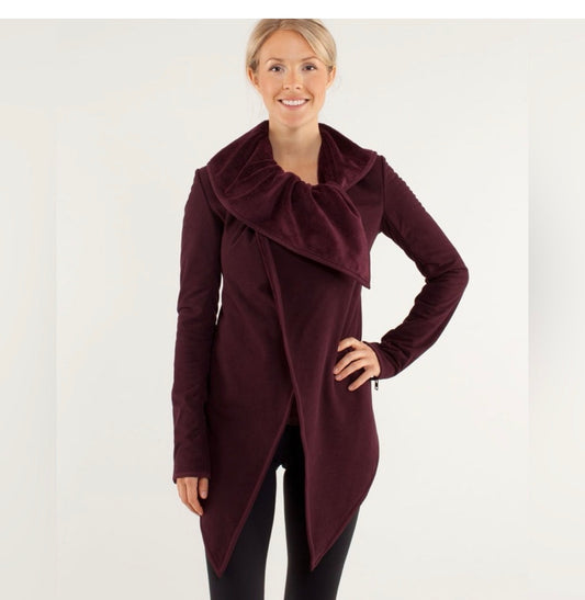 Lululemon Presence of Mind Jacket – Burgundy