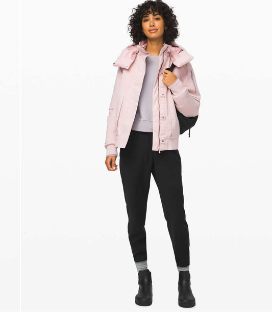 Lululemon Winter Warrior Bomber
Porcelain Pink Size 6