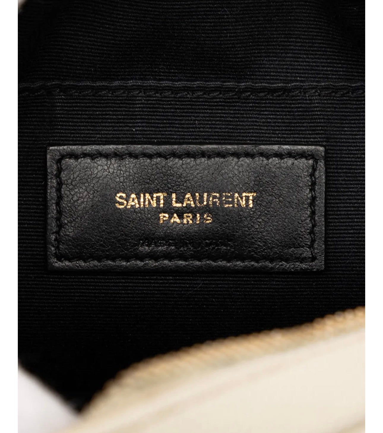 Saint Laurent Grain de Poudre Chevron Round Camera Bag in White 🤍